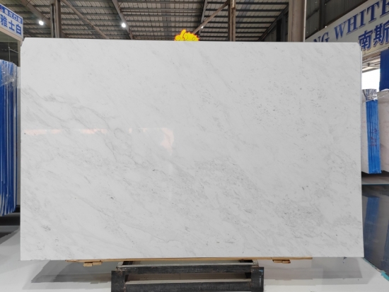 Ariston white